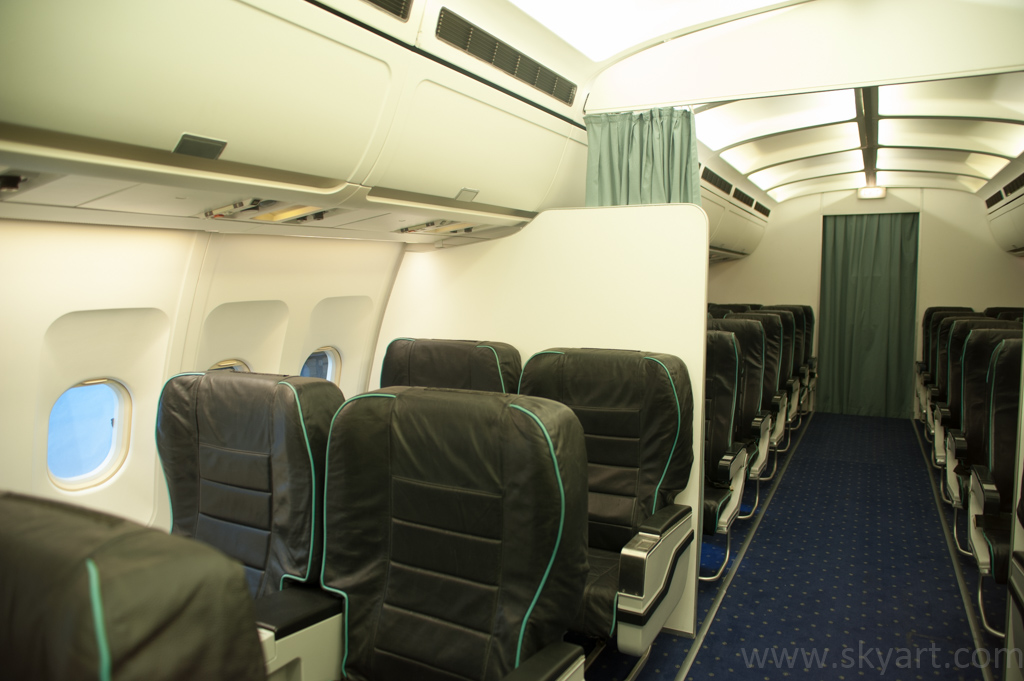 Tek Koridorlu Ekonomi + BusinessUçak Dekoru Tek Koridorlu Ekonomi + BusinessUçak Dekoru